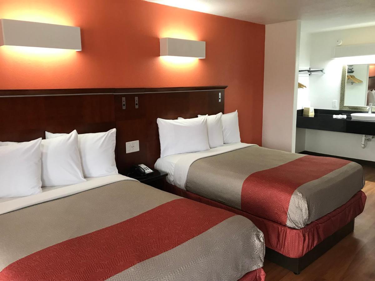 Motel 6-Alma, Ar L-40 Luaran gambar