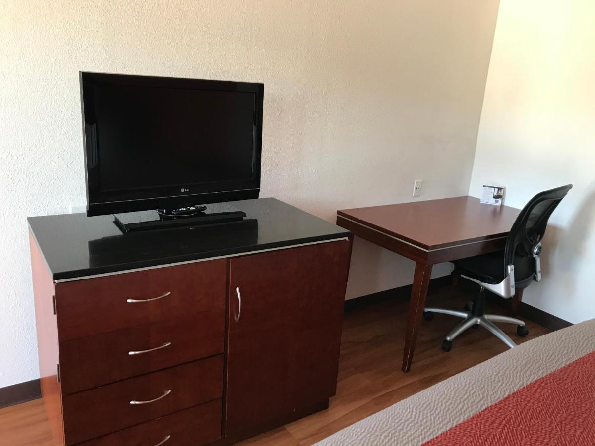 Motel 6-Alma, Ar L-40 Luaran gambar