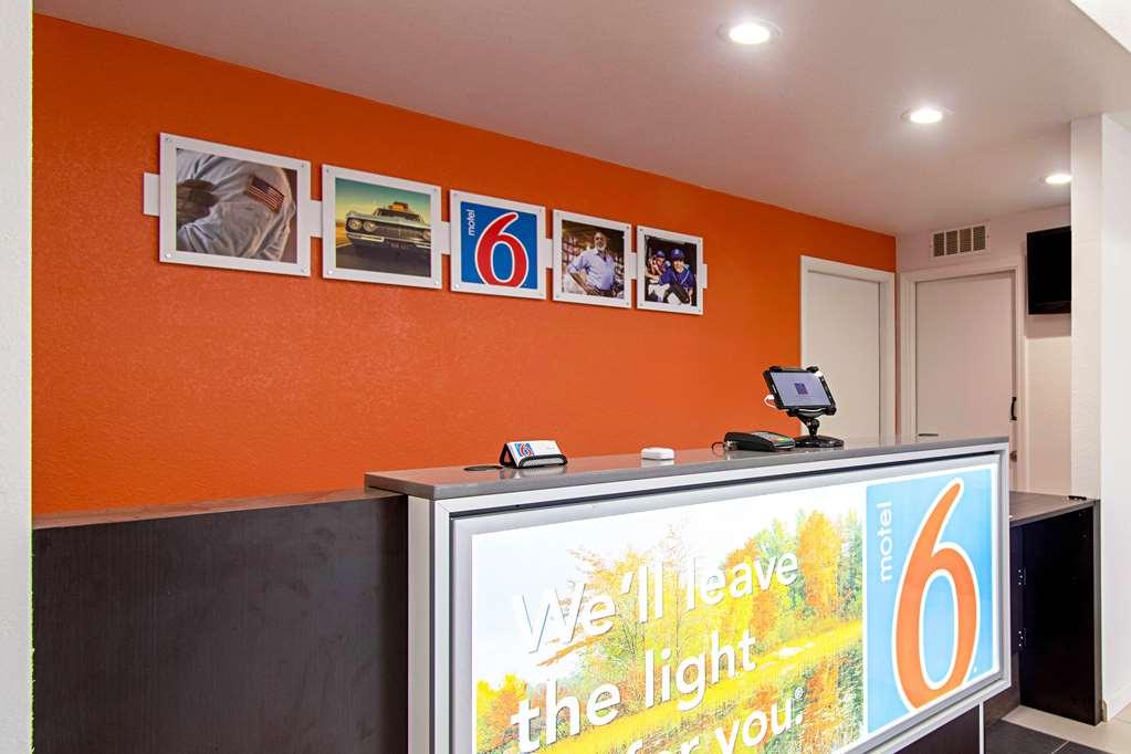 Motel 6-Alma, Ar L-40 Dalaman gambar