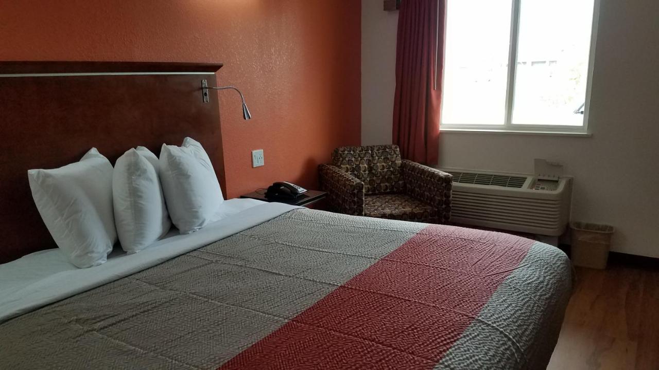 Motel 6-Alma, Ar L-40 Luaran gambar