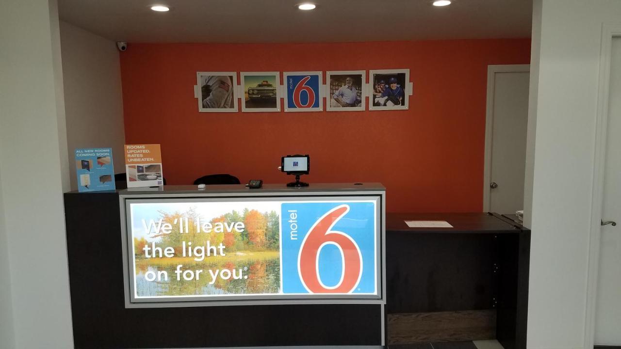 Motel 6-Alma, Ar L-40 Luaran gambar